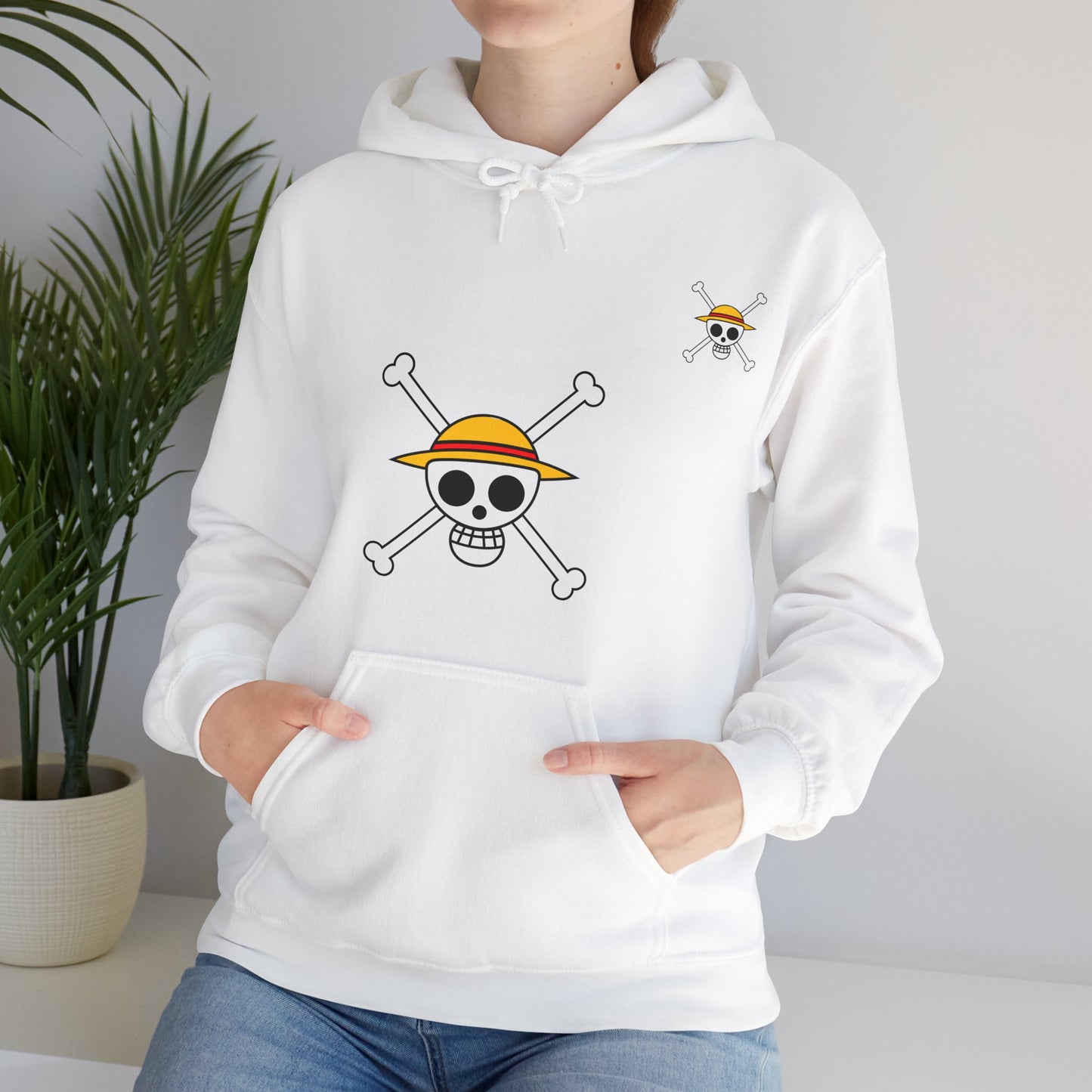 One Piece - Straw Hat Pirates Unisex Heavy Blend™ Comes In Multiple Colours