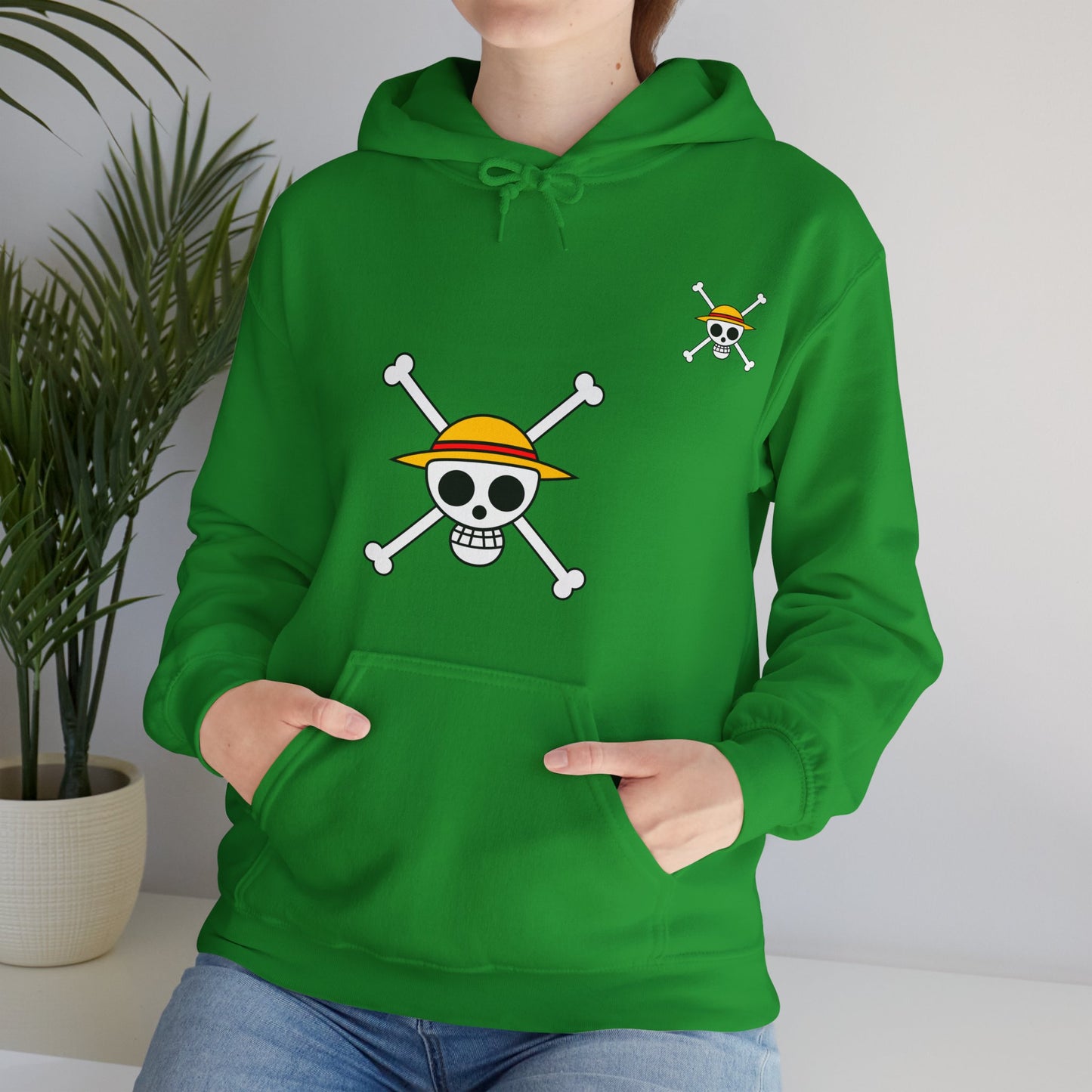 One Piece - Straw Hat Pirates Unisex Heavy Blend™ Comes In Multiple Colours