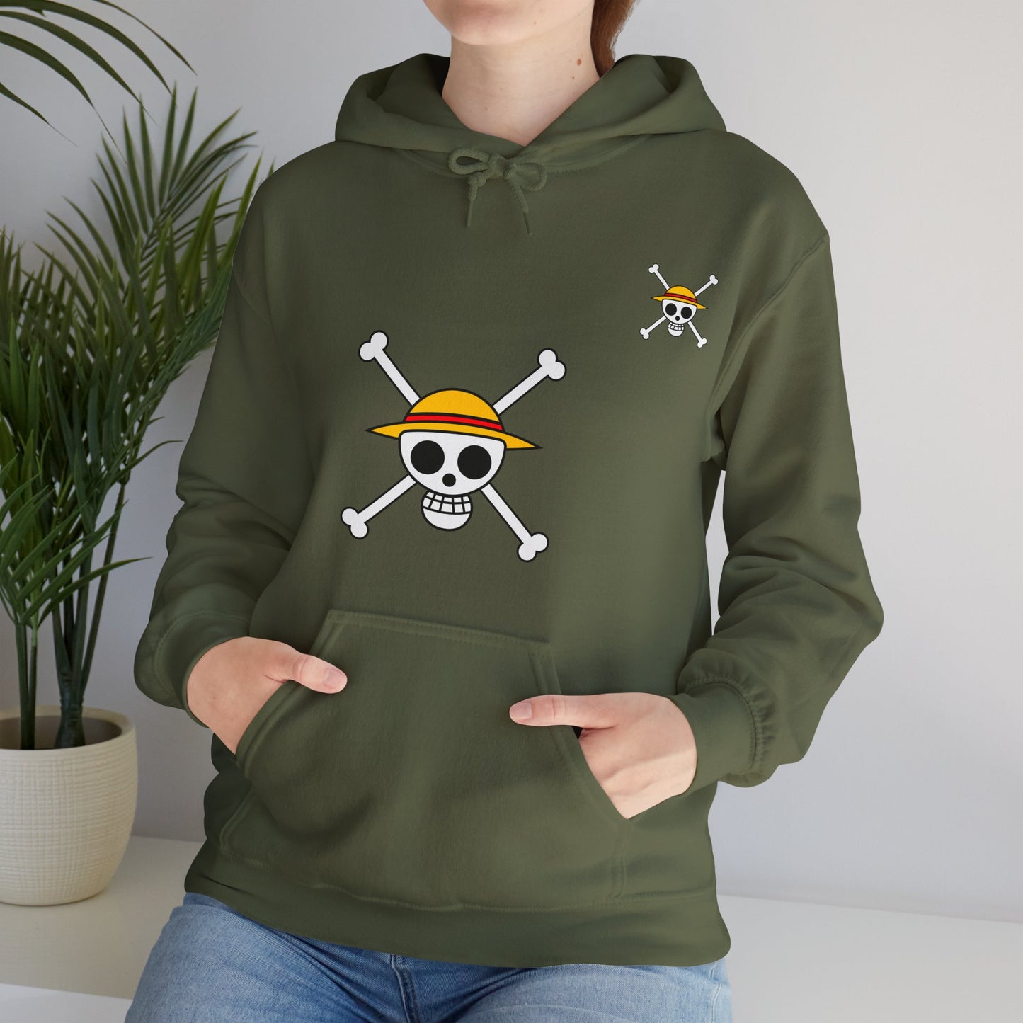 One Piece - Straw Hat Pirates Unisex Heavy Blend™ Comes In Multiple Colours